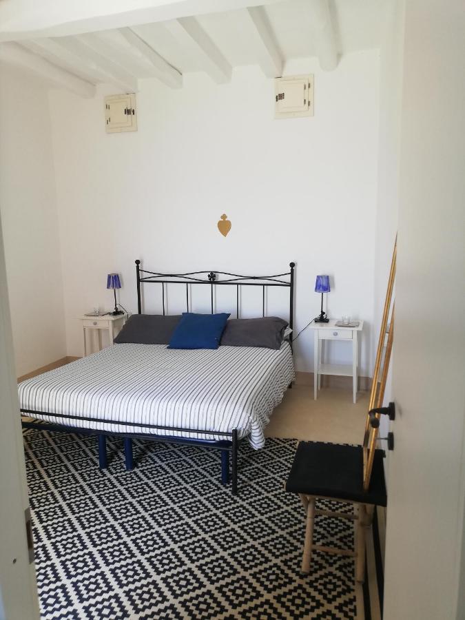 Bed and Breakfast Alicudi Giardino Dei Carrubi- Al Gradino 365 Zewnętrze zdjęcie