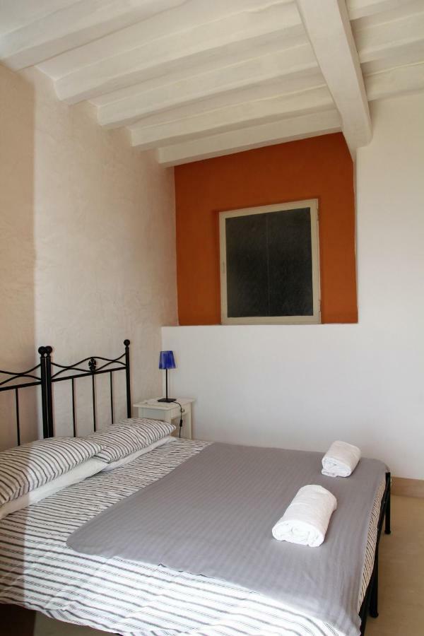 Bed and Breakfast Alicudi Giardino Dei Carrubi- Al Gradino 365 Zewnętrze zdjęcie
