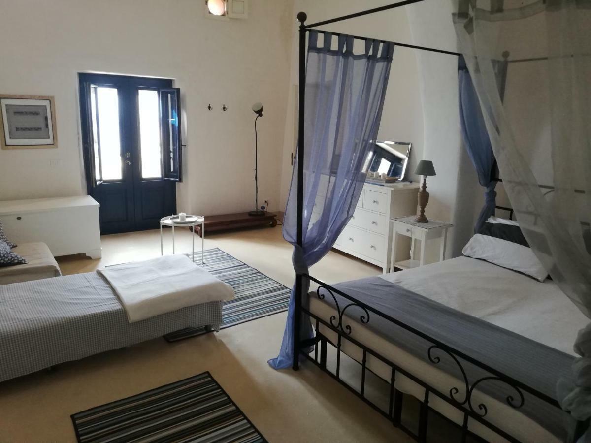 Bed and Breakfast Alicudi Giardino Dei Carrubi- Al Gradino 365 Pokój zdjęcie